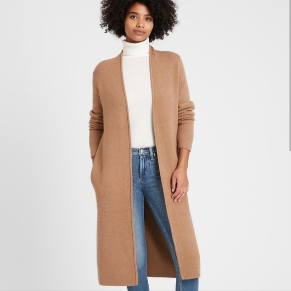 Banana Republic Factory Sweaters - BANANA REPUBLIC FACTORY Open-Front Duster Tan Sweater Cardigan